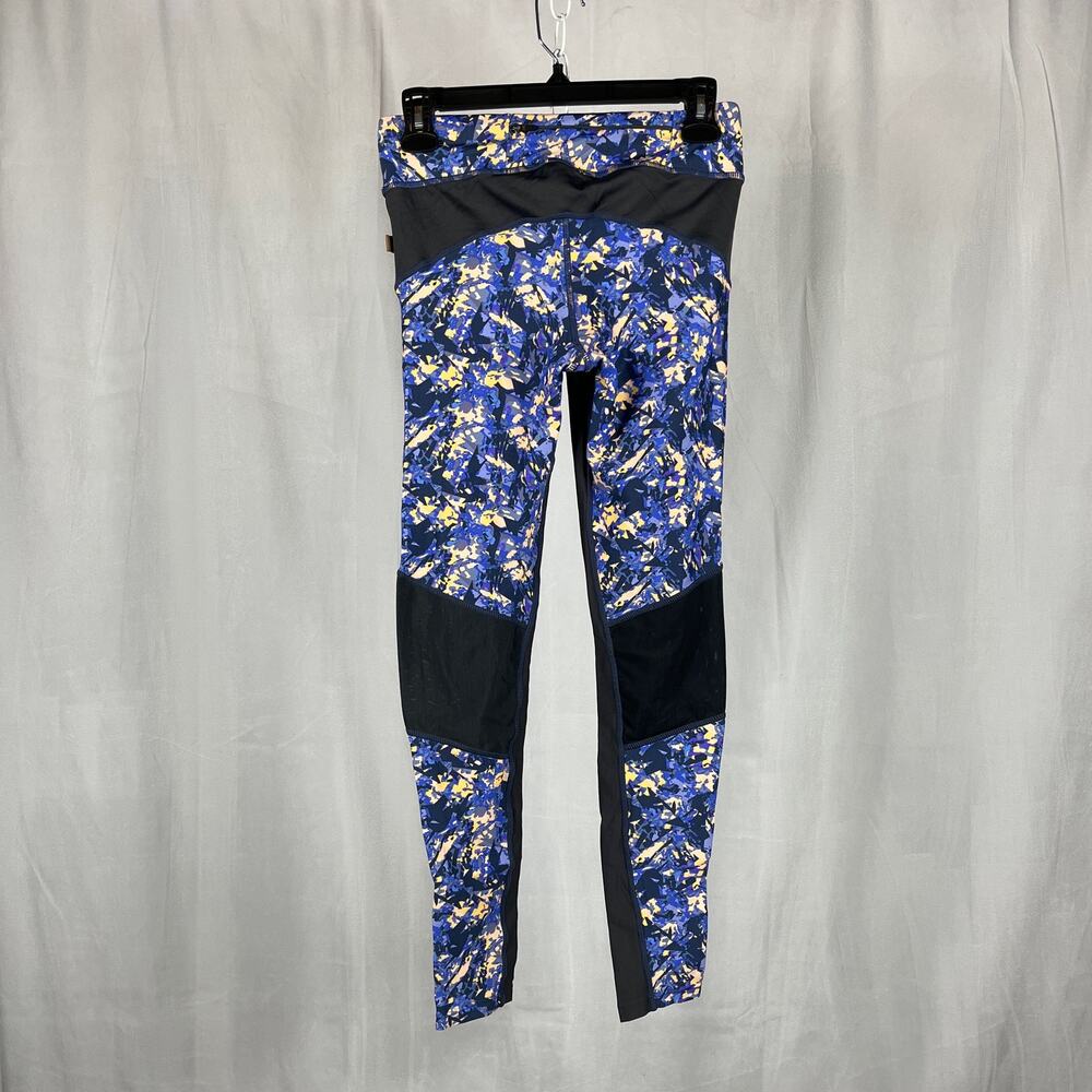 Maaji Multi-Color legging. - Picture 3 of 8